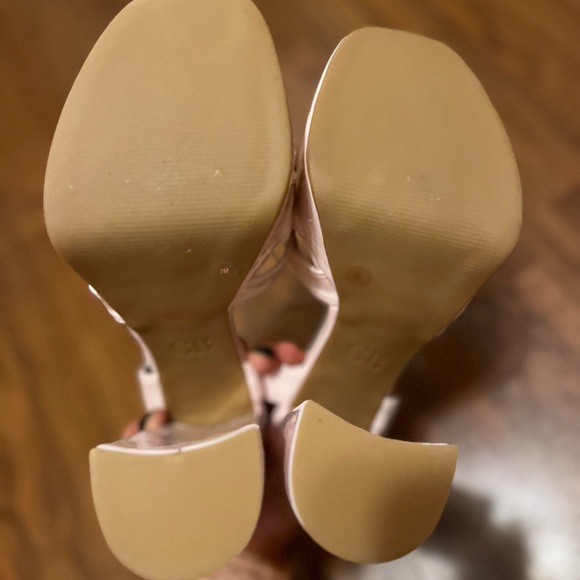 New Rules Patent Platform Mary Janes - Picture 14 of 14